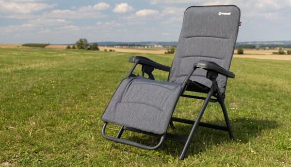 camping-stuhl-aus-dem-brunnen-gresham